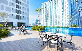 Awesome Rivergate Apartment - Cbd In Hcm City